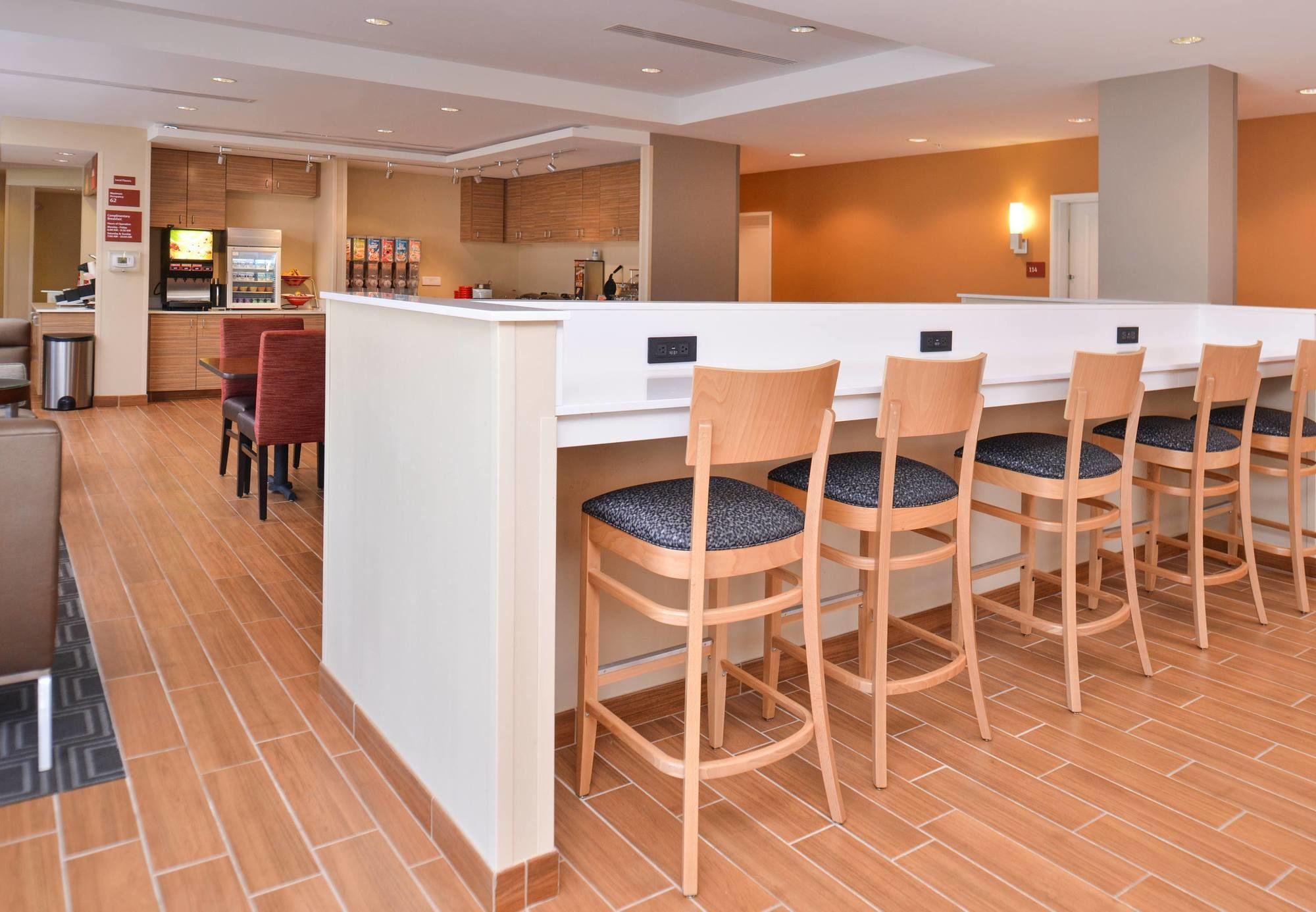 Towneplace Suites By Marriott Gillette Bagian luar foto