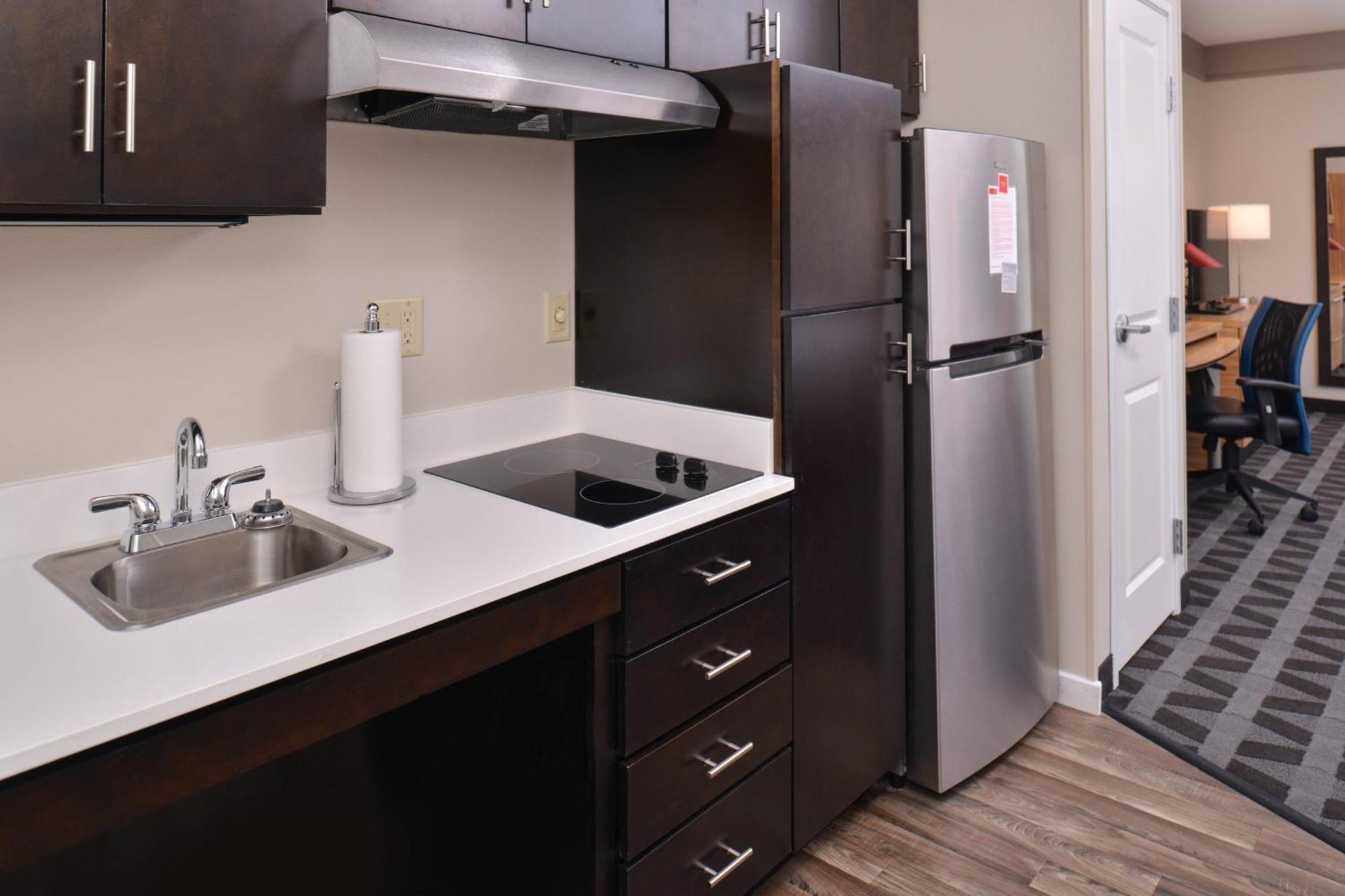 Towneplace Suites By Marriott Gillette Bagian luar foto