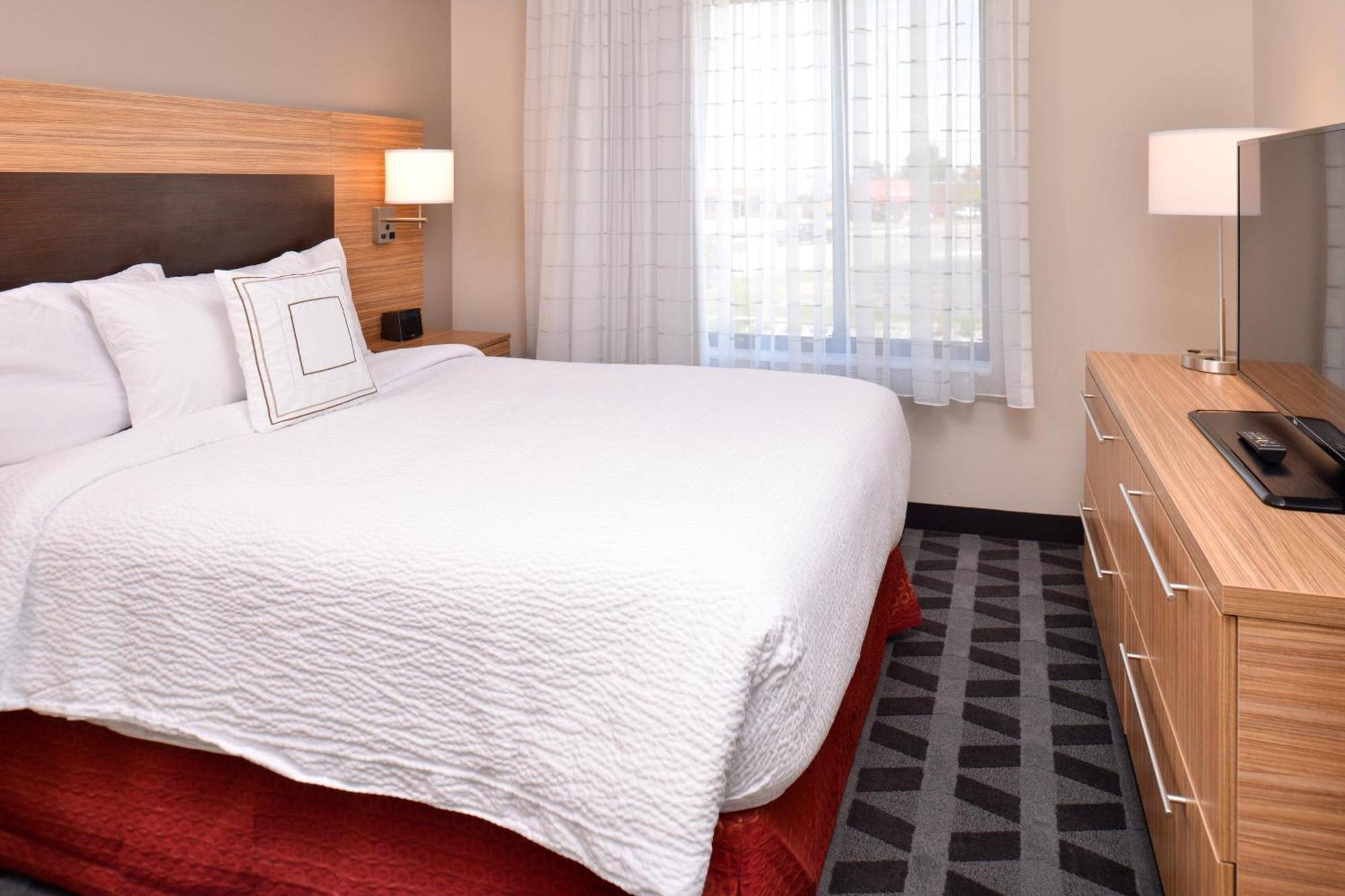 Towneplace Suites By Marriott Gillette Bagian luar foto