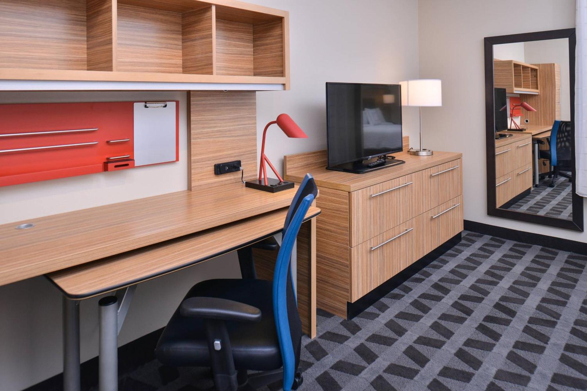 Towneplace Suites By Marriott Gillette Bagian luar foto