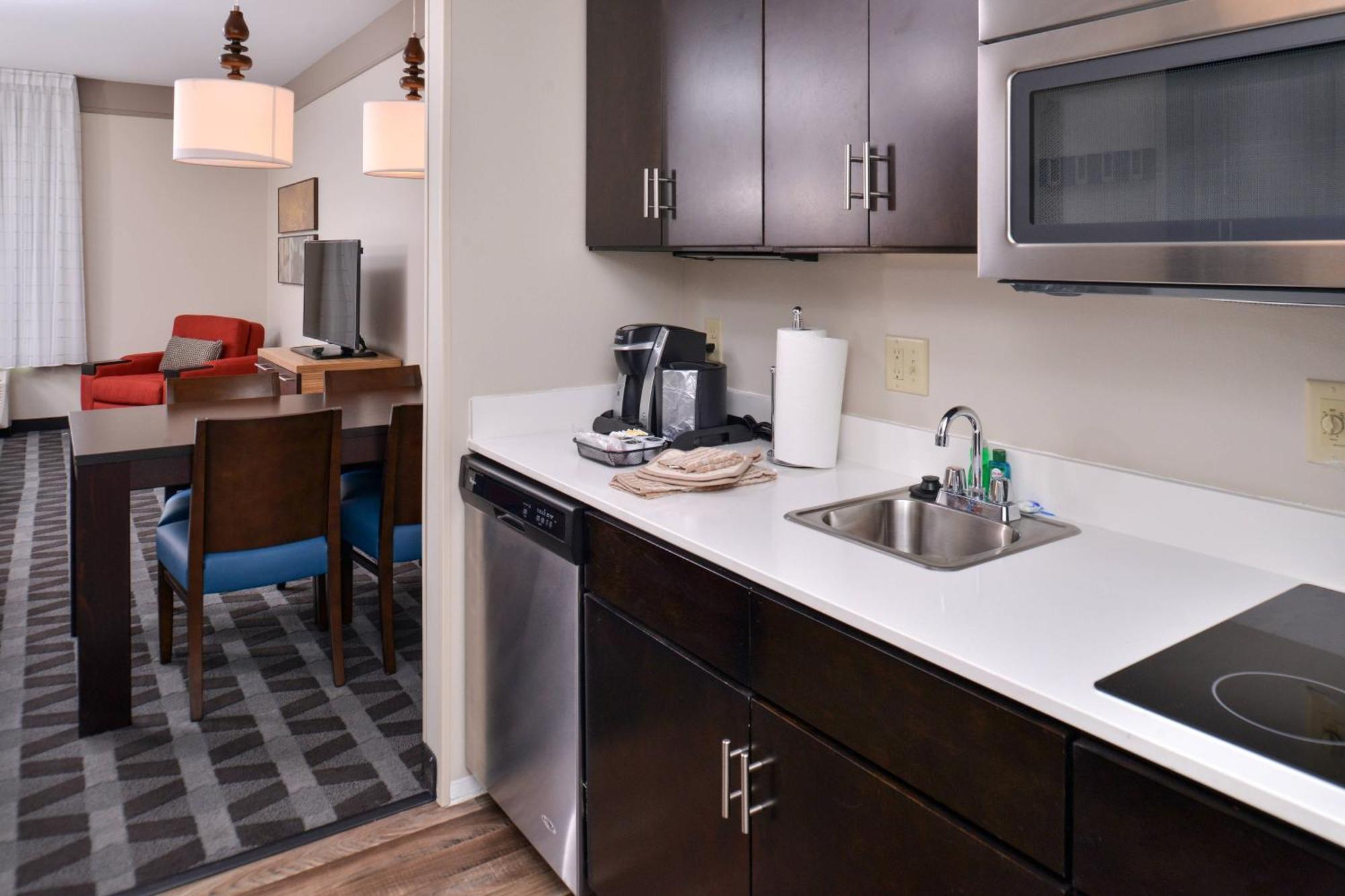 Towneplace Suites By Marriott Gillette Bagian luar foto