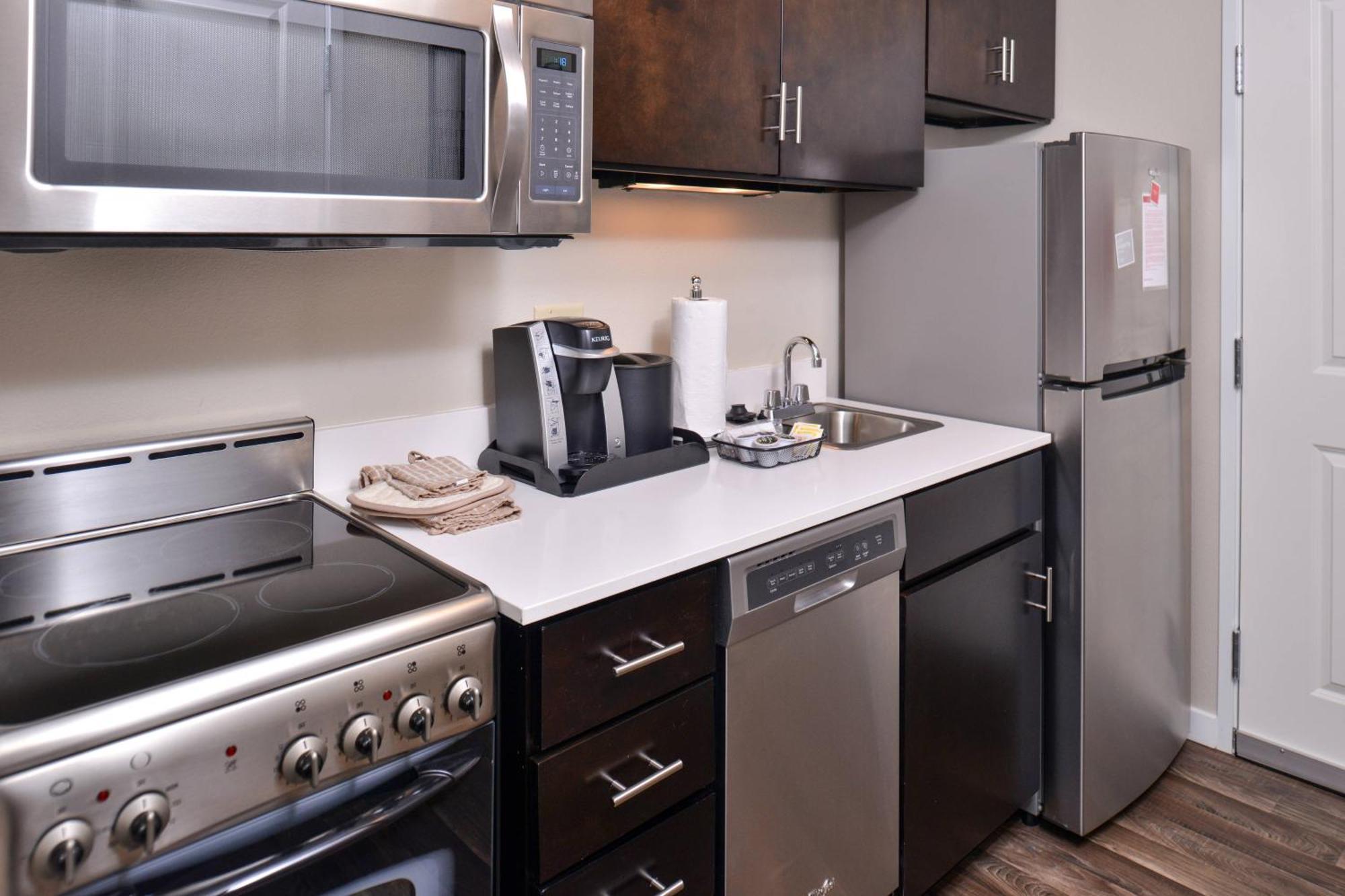 Towneplace Suites By Marriott Gillette Bagian luar foto