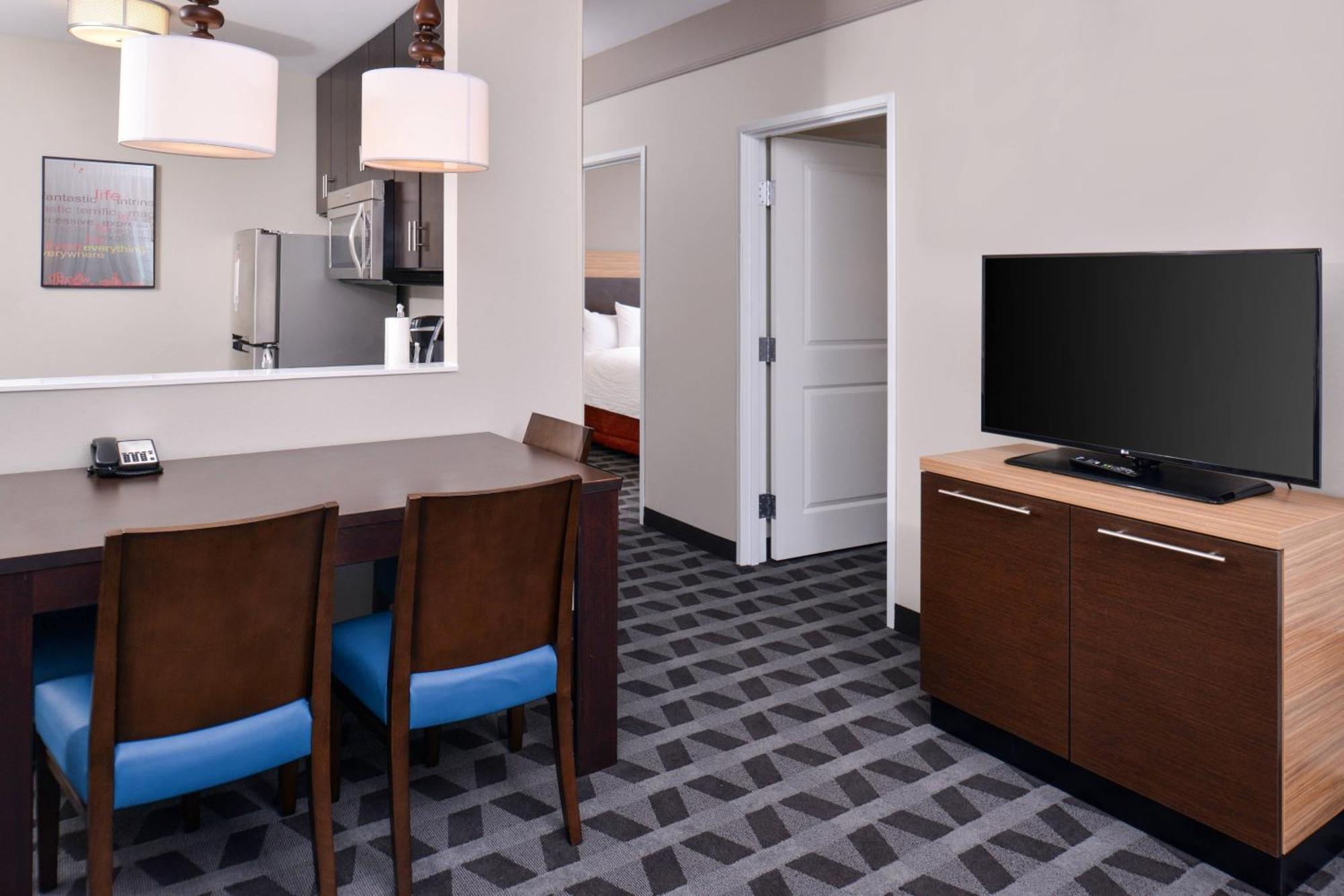 Towneplace Suites By Marriott Gillette Bagian luar foto
